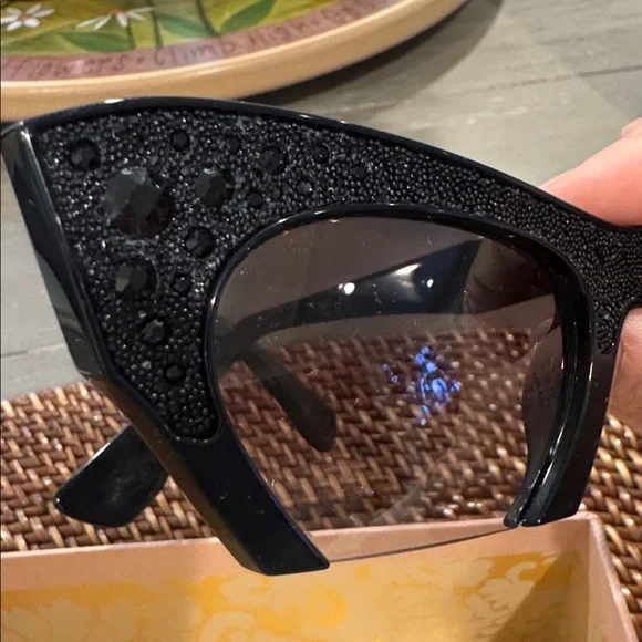 Miu Miu Black Glitter Cat-Eye Sunglasses with Pink Case display picture 3